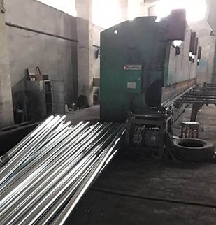 太陽(yáng)能路燈廠家之間價(jià)格